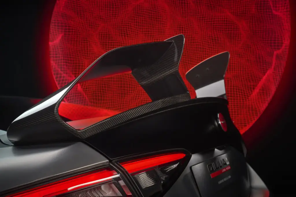 Alfa Romeo Giulia Quadrifoglio Luna Rossa 5 Motor16