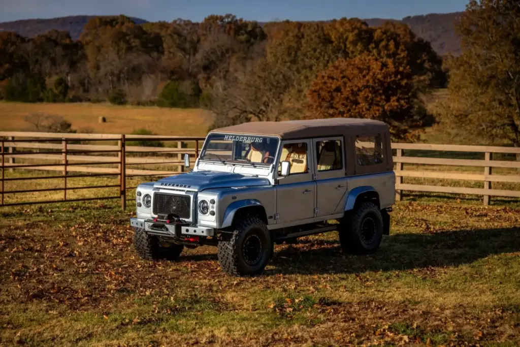 Arvon Land Rover Defender 37 2048x1366 1 Motor16