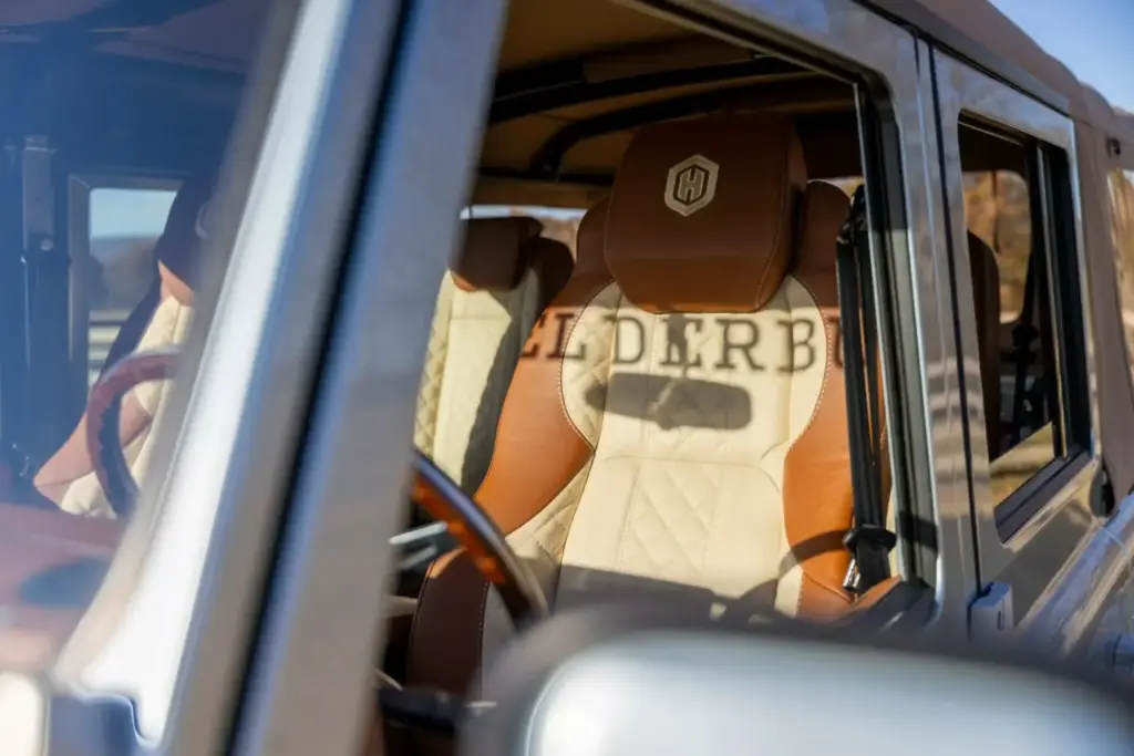 Arvon Land Rover Defender 39 2048x1366 1 Motor16