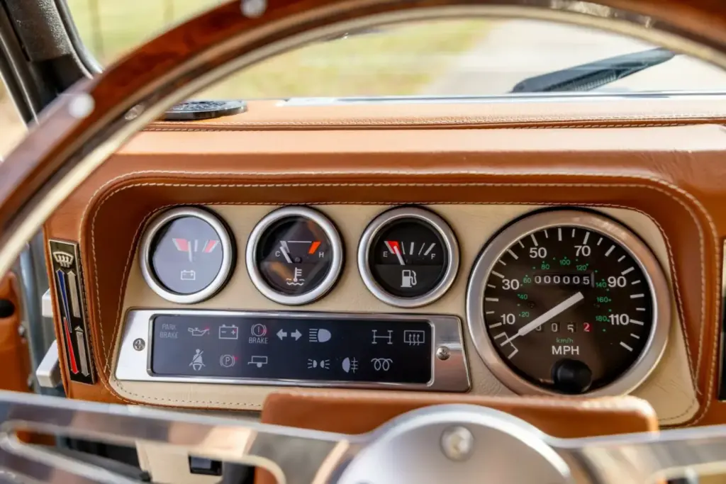 Arvon Land Rover Defender 47 2048x1366 1 Motor16