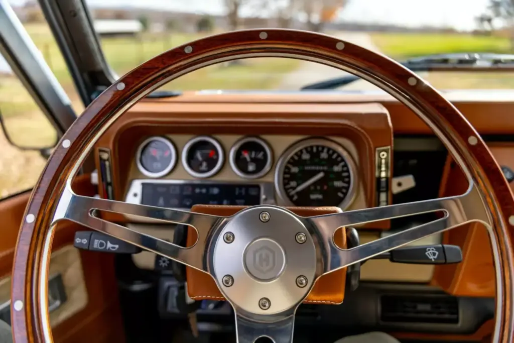 Arvon Land Rover Defender 49 2048x1366 1 Motor16