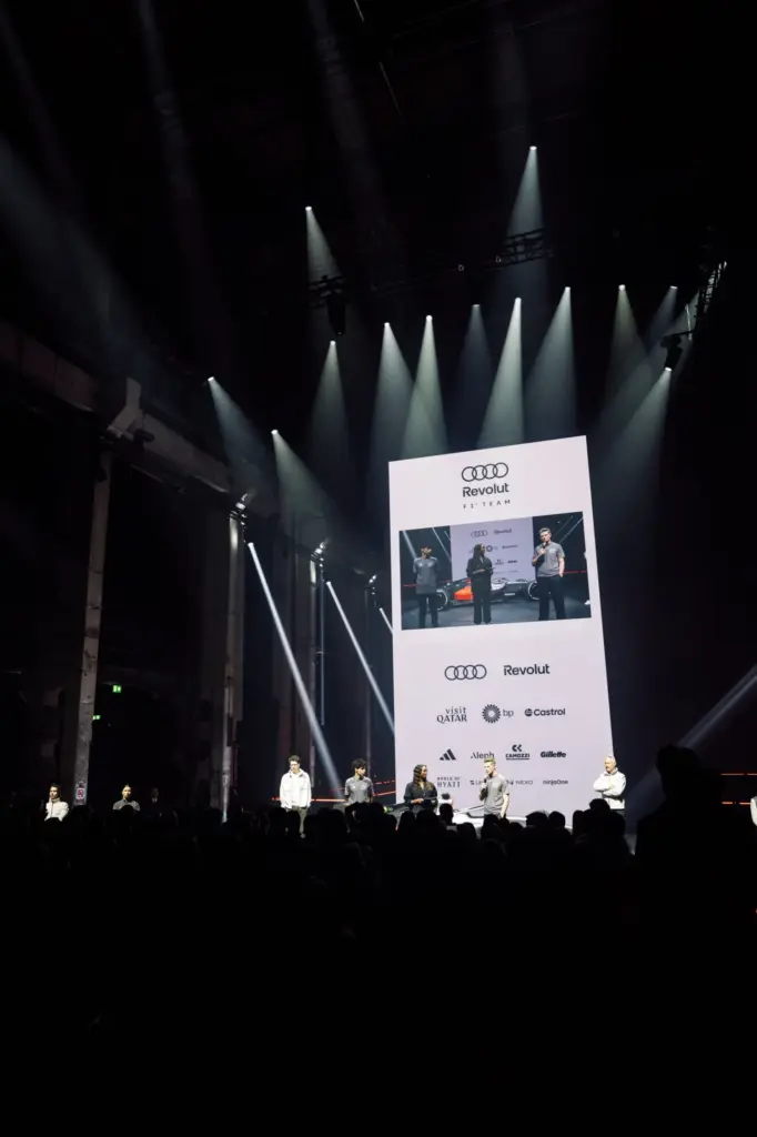 El monoplaza Audi F1 2026 se muestra en Berlín 28 Motor16 El monoplaza Audi F1 2026 se muestra en Berlín