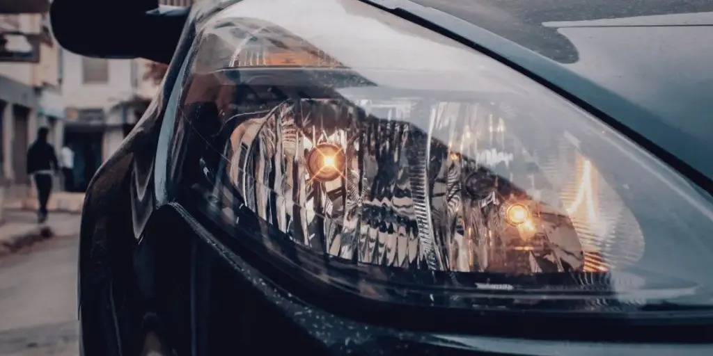 El fin de las bombillas halógenas: cómo pasar a LED de forma legal y sin pasar por la ITV 1 Motor16 bombillas halógenas a led