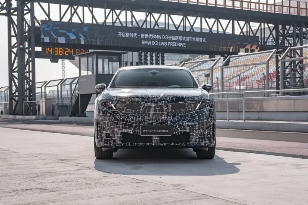 BMW iX3 Long Wheelbase 53 Motor16