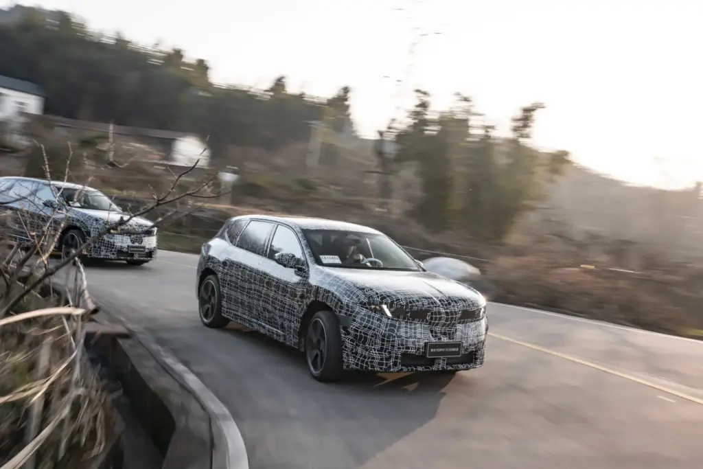 BMW iX3 Long Wheelbase 73 Motor16