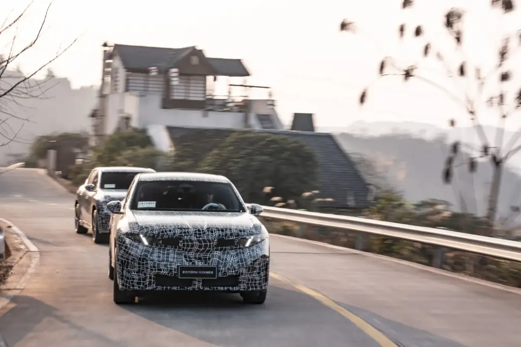 BMW iX3 Long Wheelbase 78 Motor16