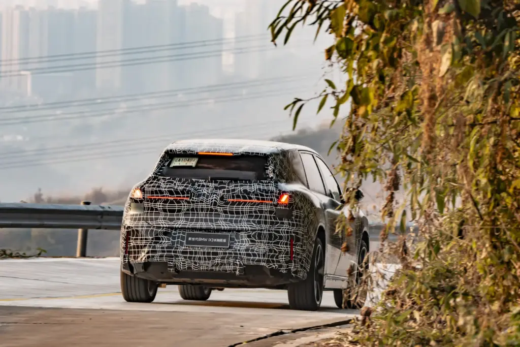 BMW iX3 Long Wheelbase 85 Motor16