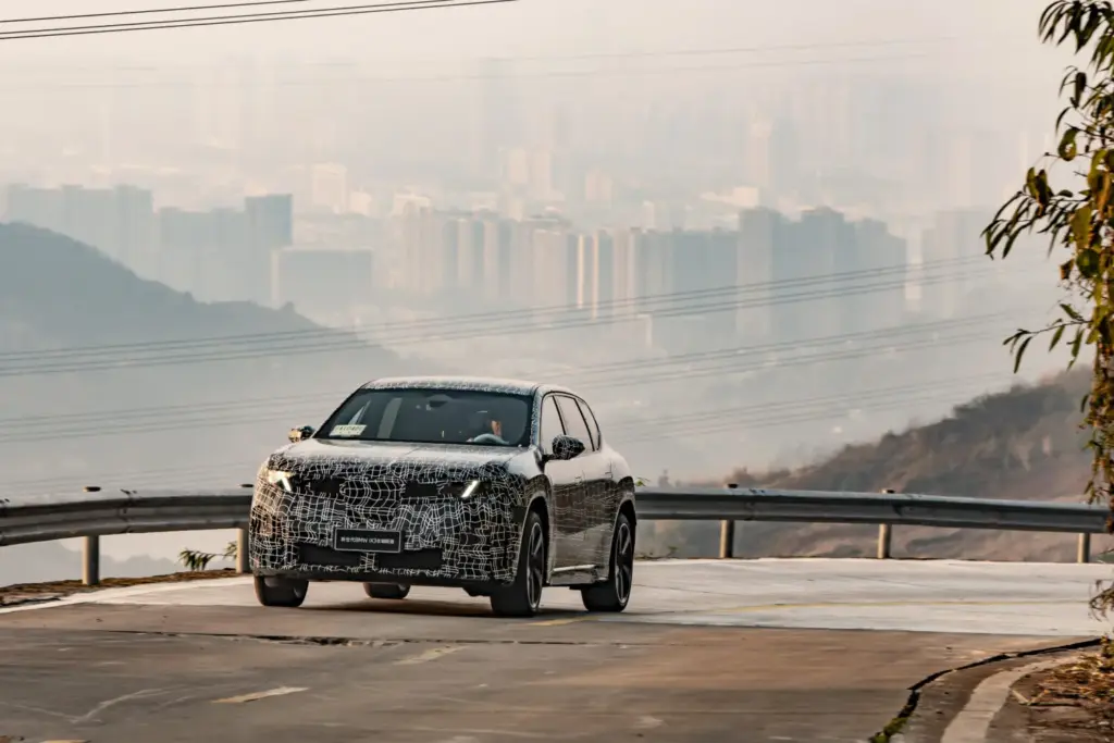 BMW iX3 Long Wheelbase 87 Motor16