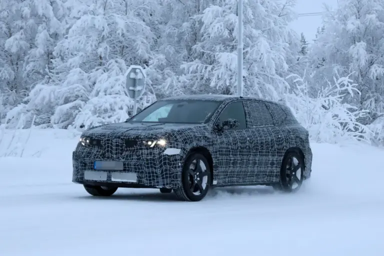 El BMW iX3 M nos muestra su interior