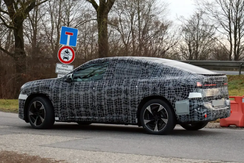 BMW iX4 2027 20 Motor16