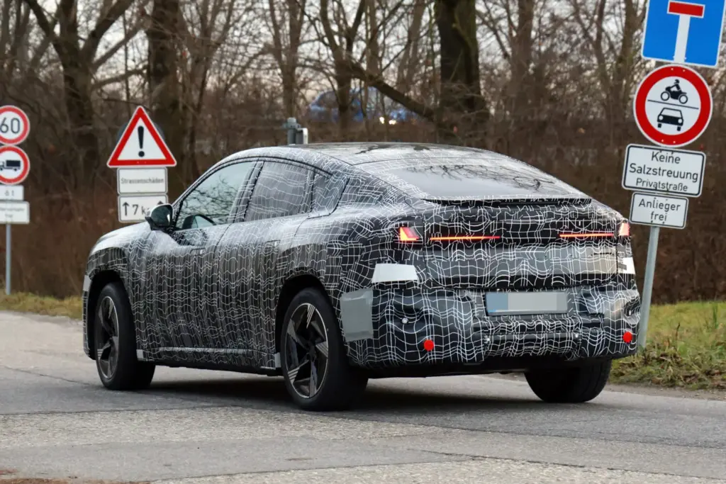 BMW iX4 2027 23 Motor16