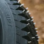 ¿Es legal conducir en España con neumáticos de clavos? El epígrafe del RGV que te da la solución a tu pregunta