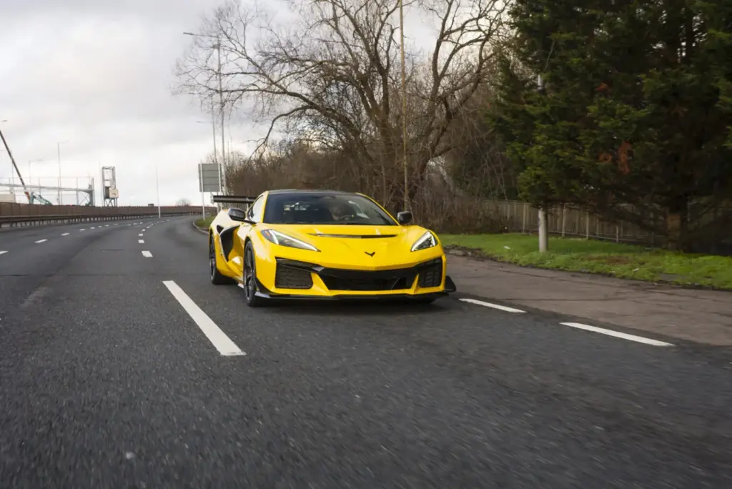Corvette ZR1 Yellow 1st in Europe Clive Sutton 4 Motor16