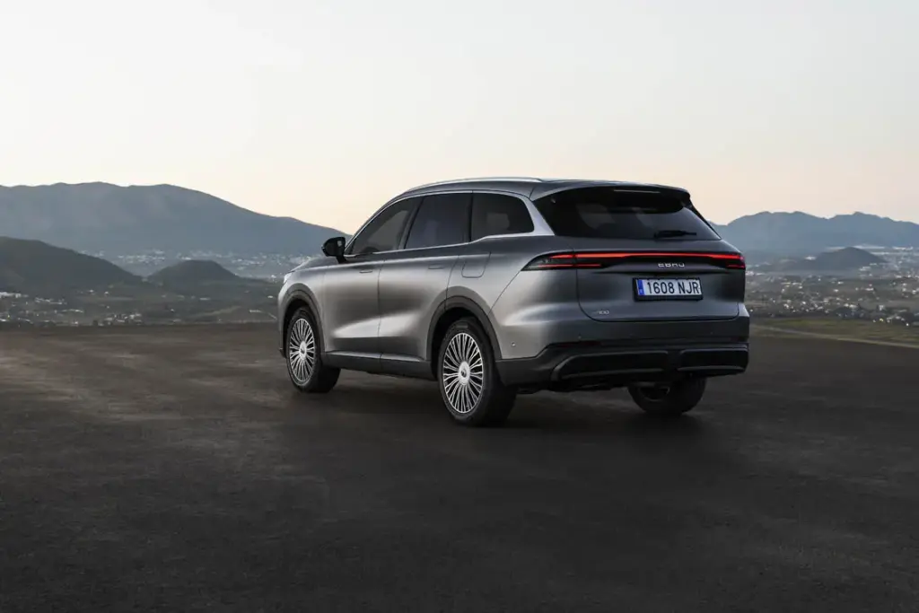 EBRO s900 PHEV 12 Motor16