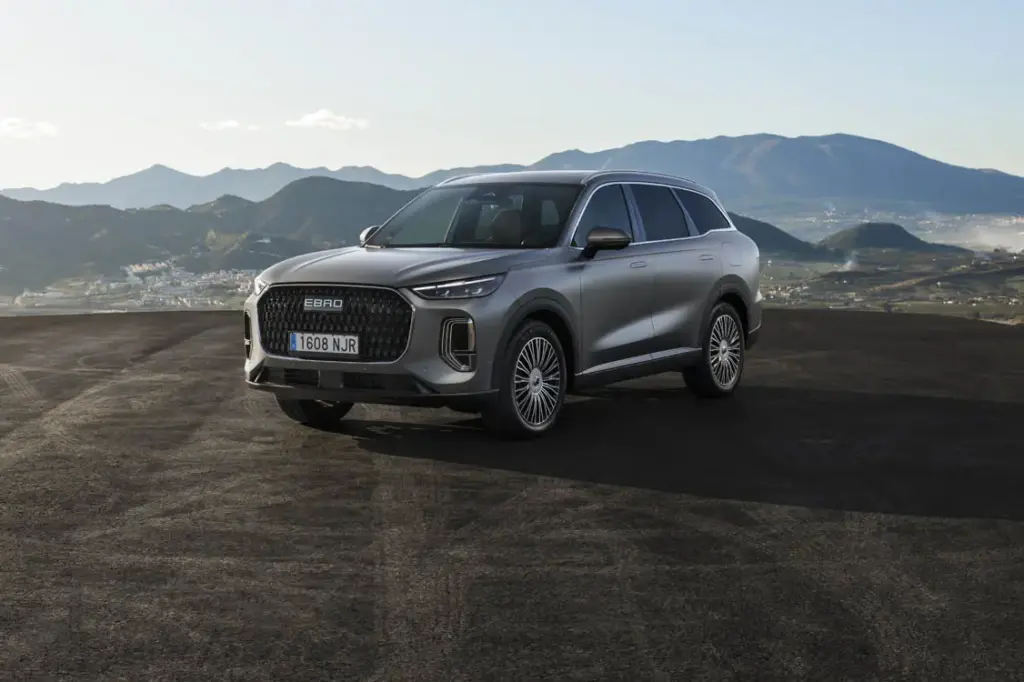 EBRO s900 PHEV 14 Motor16