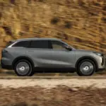 Las ventas del EBRO s900 se disparan: el SUV híbrido enchufable de la Selección roza las 14.000 unidades en 2026
