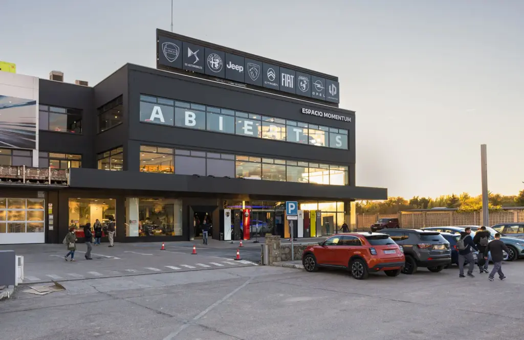 ESPACIO MOMENTUM STELLANTIS 2 Motor16