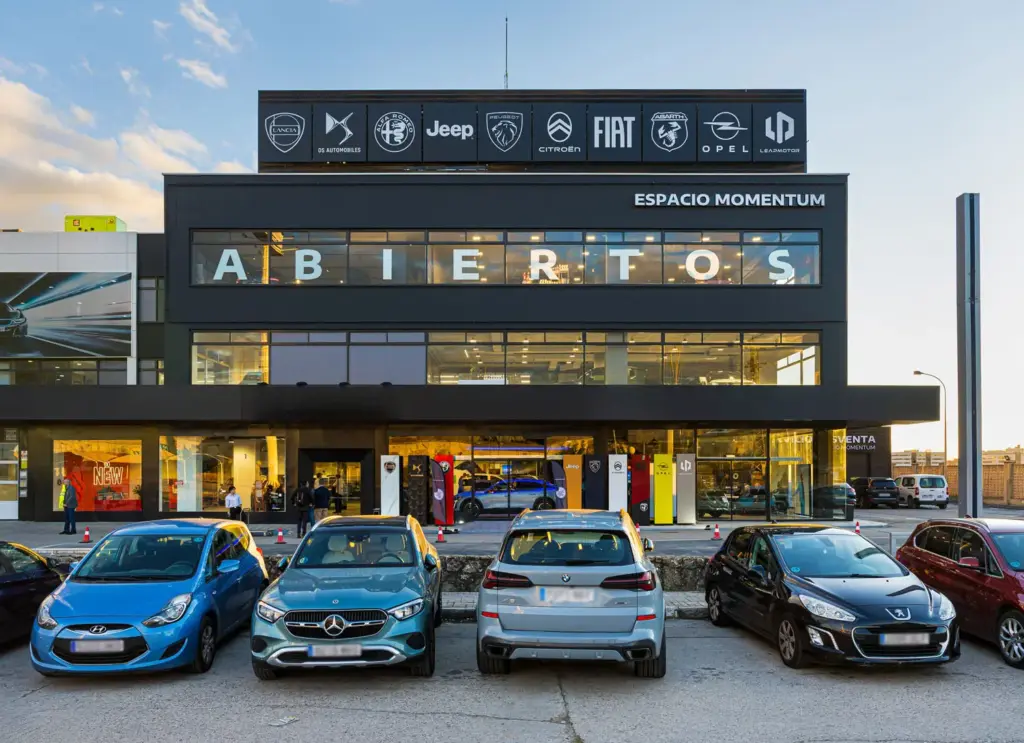 ESPACIO MOMENTUM STELLANTIS 3 Motor16