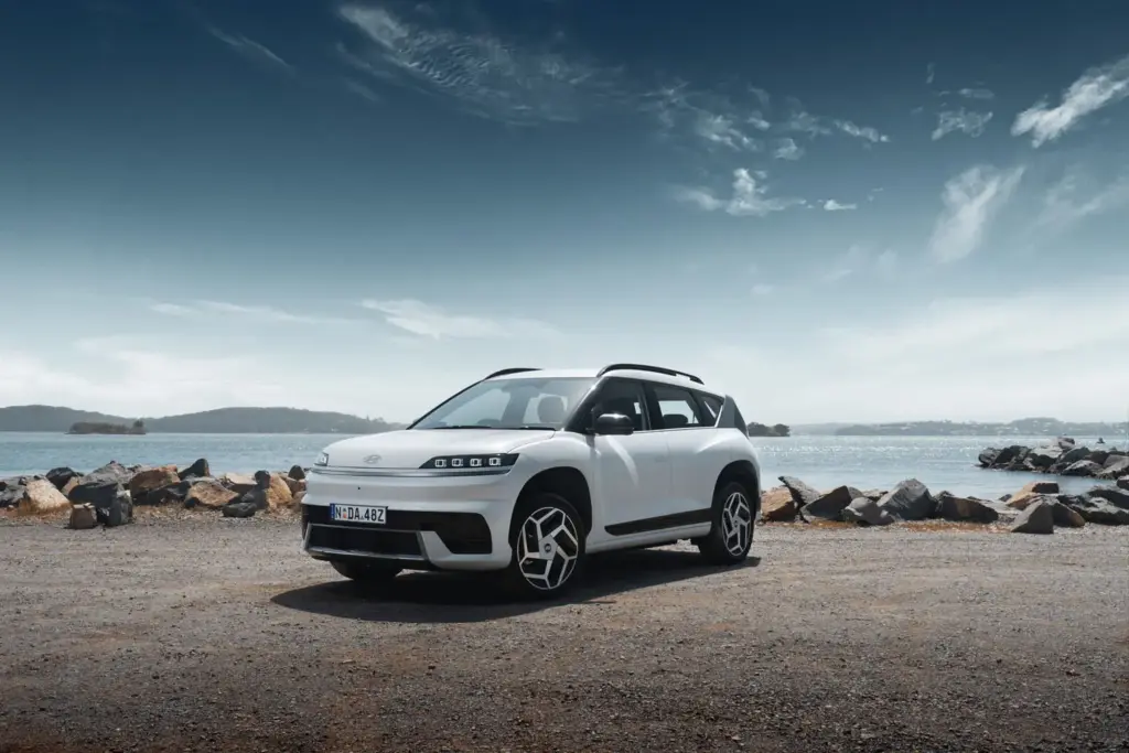 HYUNDAI ELEXIO AUSTRALIA 1 Motor16