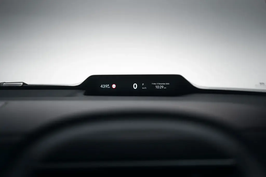 HYUNDAI ELEXIO AUSTRALIA 13 Motor16