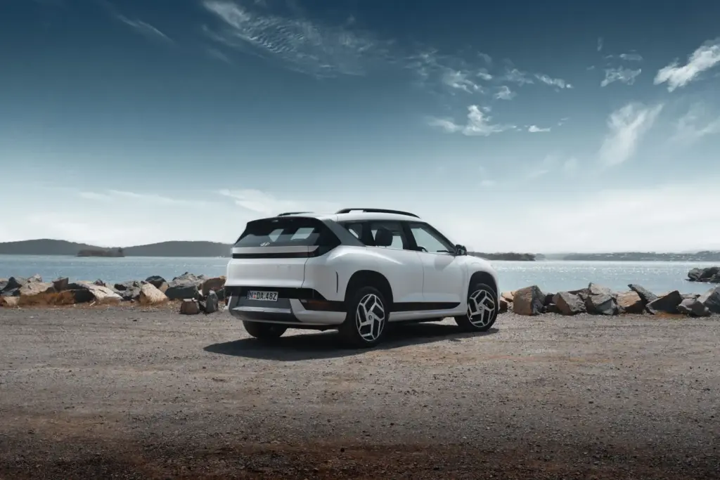 HYUNDAI ELEXIO AUSTRALIA 2 Motor16