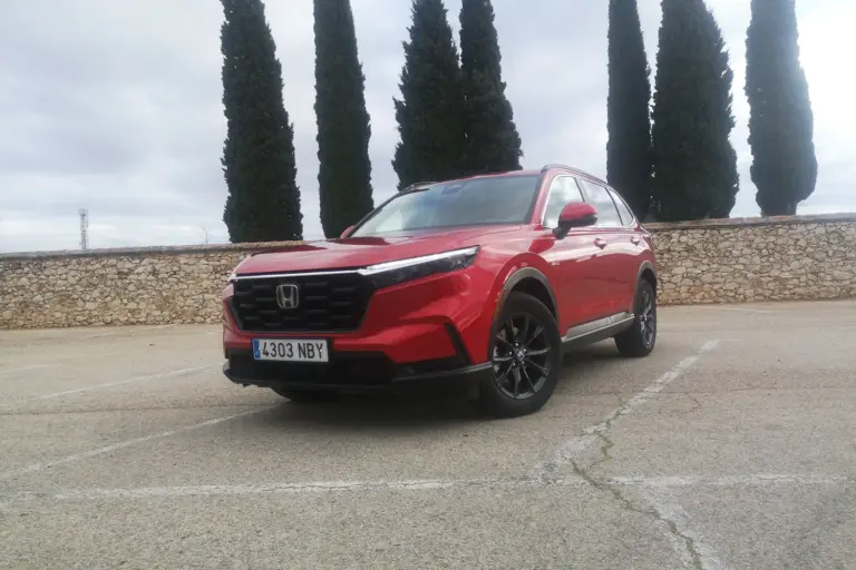 Prueba del Honda CR-V 2.0 i-MMD Advance 4×4: Respeto a la tradición