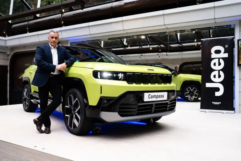 Jeep inicia su 85 cumpleaños con buenos resultados en 2025, nuevos modelos eléctricos y el adiós de un mito
