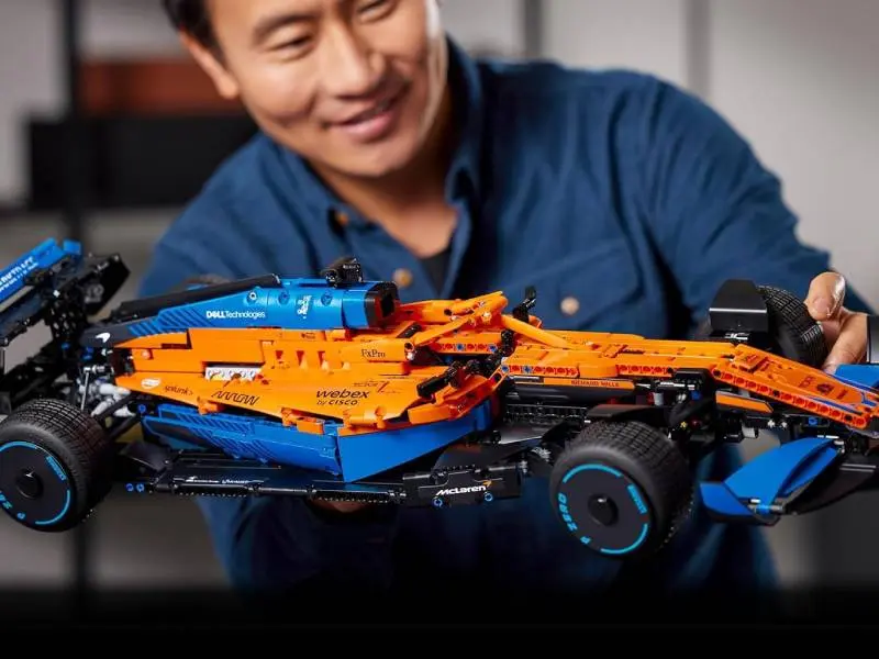 Las 5 mejores ideas para regalar a un fan de la F1 1 Motor16 LEGO McLaren F1