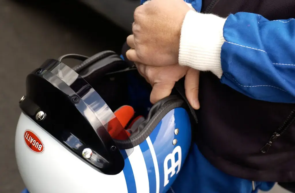 Así fue como el Bugatti Veyron superó por primera vez los 400 km/h 8 Motor16 Loris Bicocchi prueba prototipo bugatti Veyron 1 Motor16