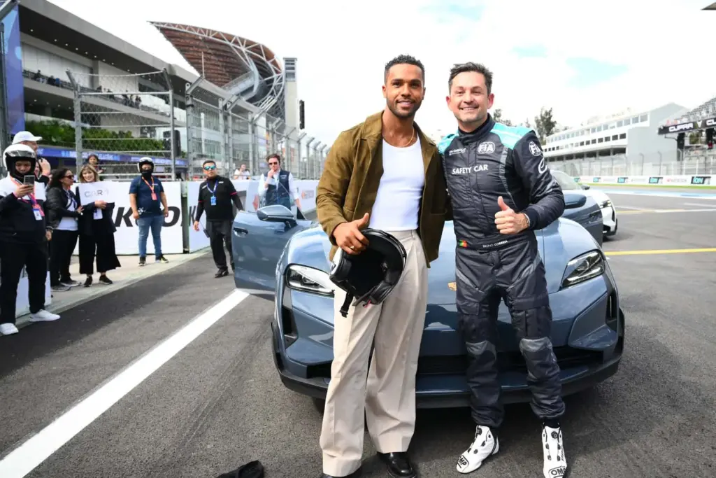 La Fórmula E suma un nuevo embajador global: Lucien Laviscount, el célebre Alfie de 'Emily en París' 1 Motor16 Lucien Laviscount embajador formula e6 Motor16