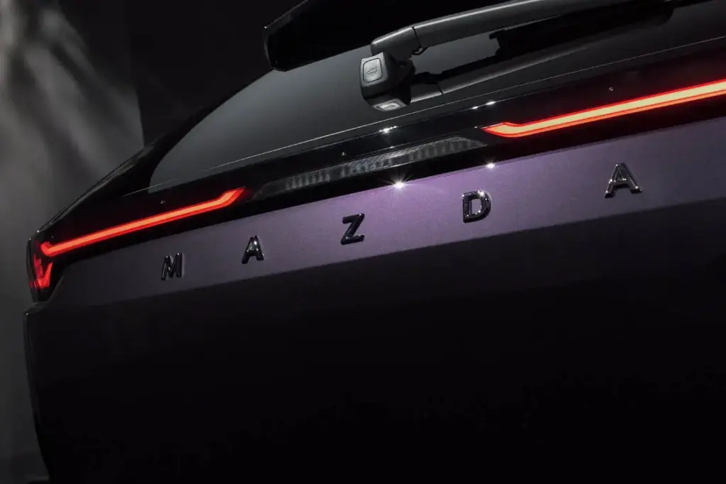 Mazda CX 6e 1 Motor16