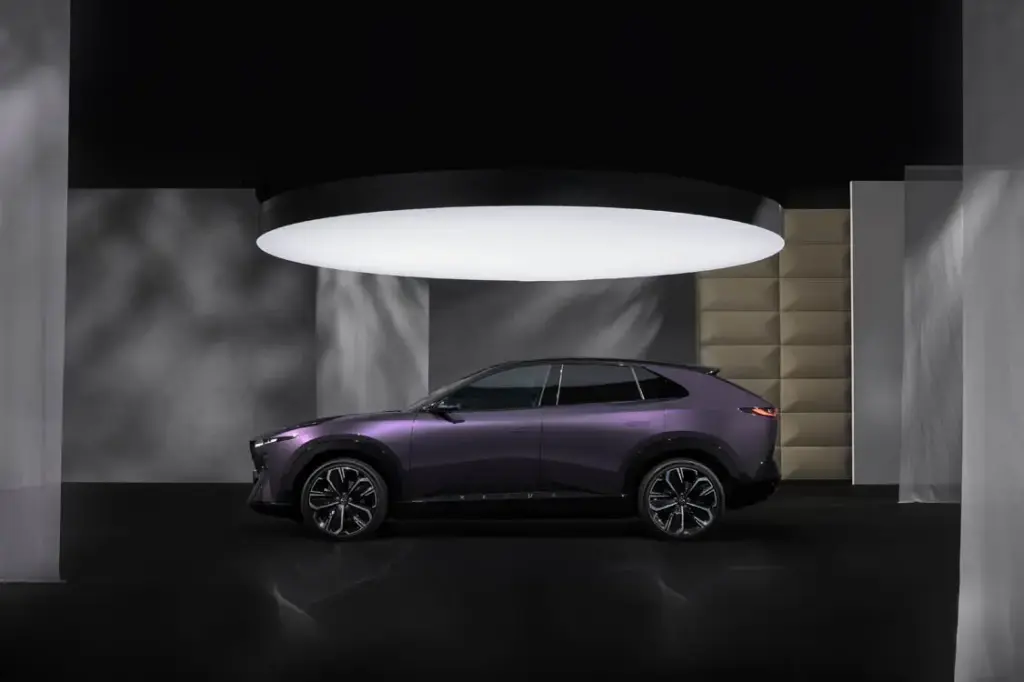 Mazda CX 6e 14 Motor16