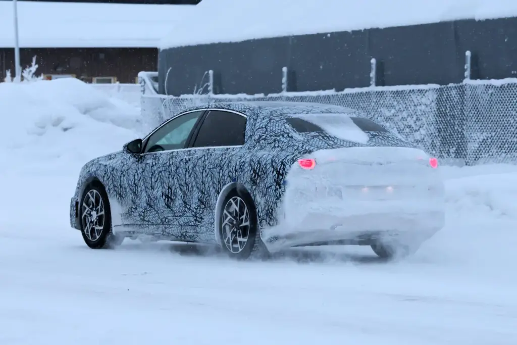 Mercedes Clase C Electrico 2027 13 Motor16