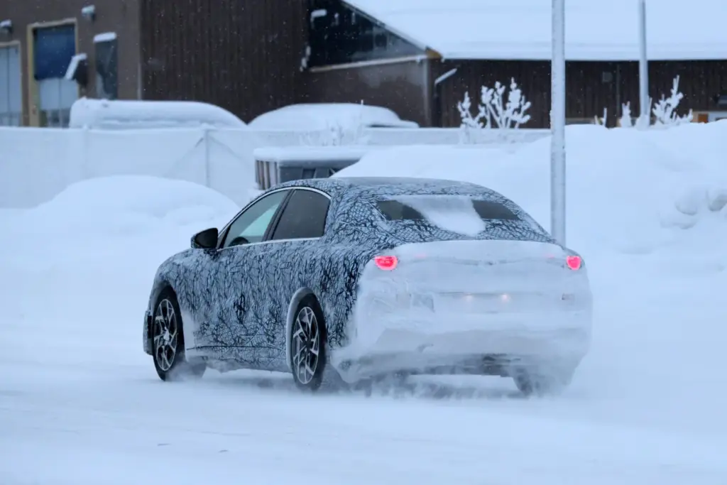 Mercedes Clase C Electrico 2027 15 Motor16