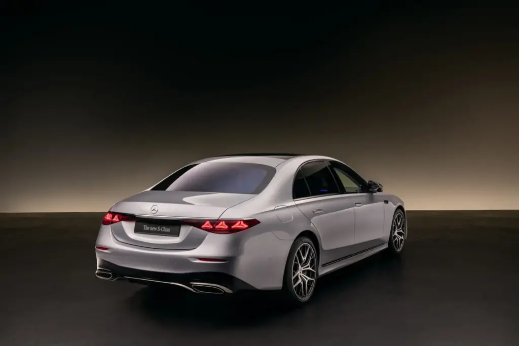 Nuevo Mercedes Clase S 2026: Aún más lujo y tecnología 44 Motor16 Mercedes Clase S 2026 39 Motor16