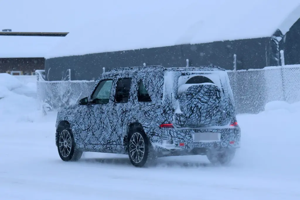 El 'Mini G' de Mercedes está en camino; estas fotos lo confirman 19 Motor16 Mercedes Mini G 17 Motor16