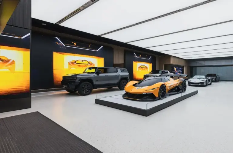 La nueva sede de General Motors en Detroit: un museo donde la historia se encuentra con el futuro