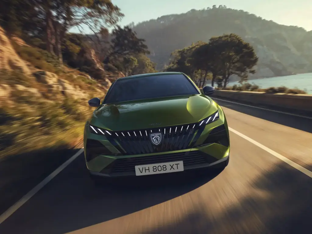 NUEVO PEUGEOT 408 12 Motor16