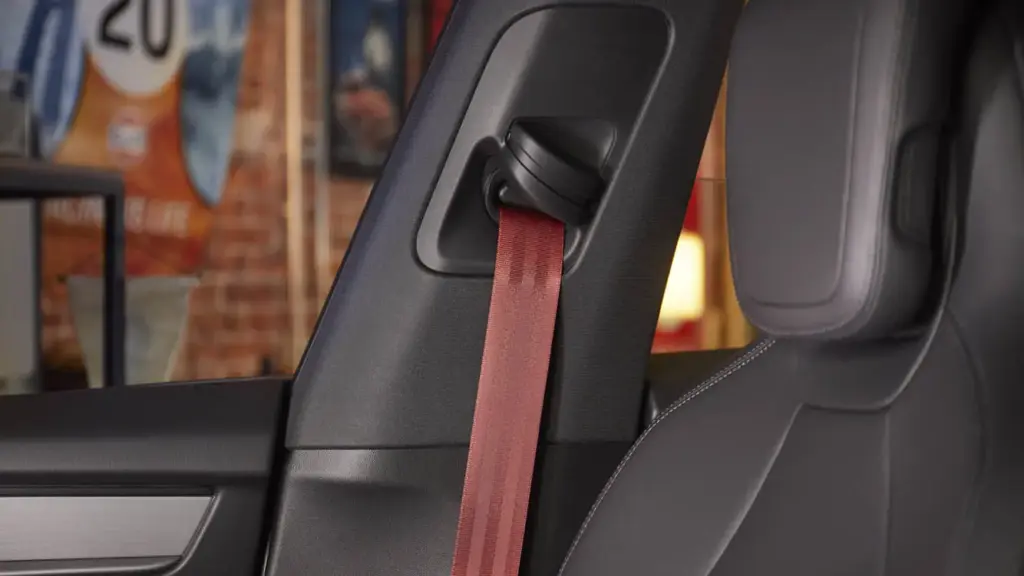 PORSCHE MACAN SPIRIT PACK 11 Motor16