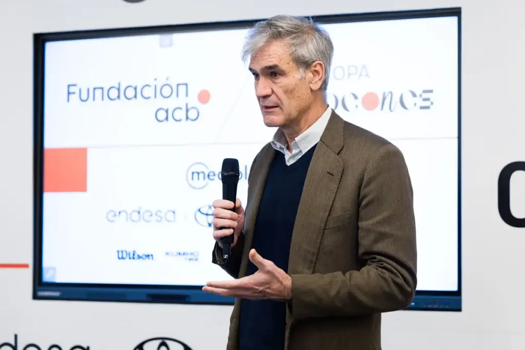 Toyota España redobla, junto a la Fundación acb, su apuesta por el deporte inclusivo 3 Motor16 PRESENTACION COPA CAMPEONES ACB TOYOTA 4 Motor16