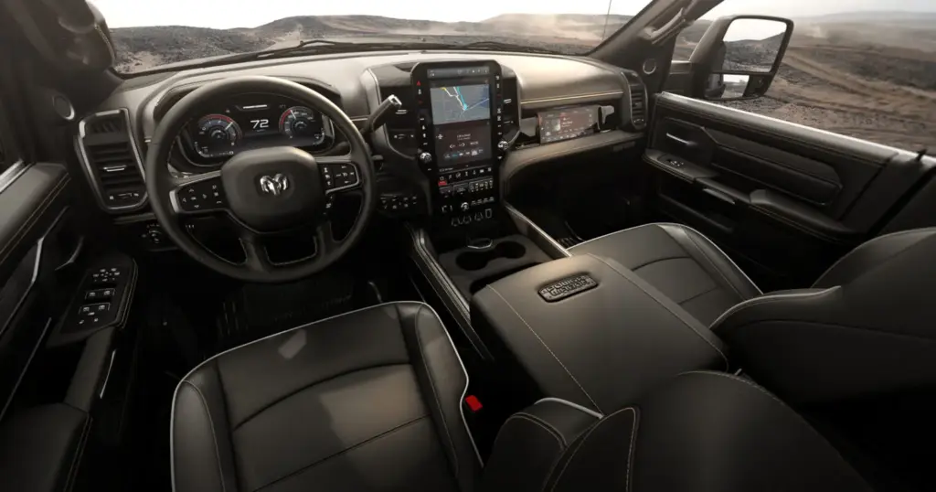 RAM 2500 Power Wagon 6.7 Cummins 14 Motor16