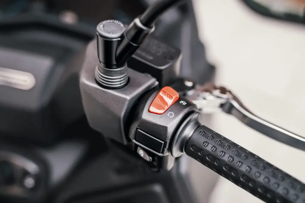 SYM MAXSYM GT 7 Motor16