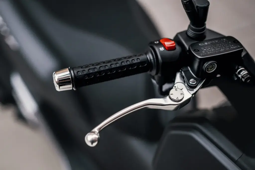 SYM MAXSYM GT 9 Motor16