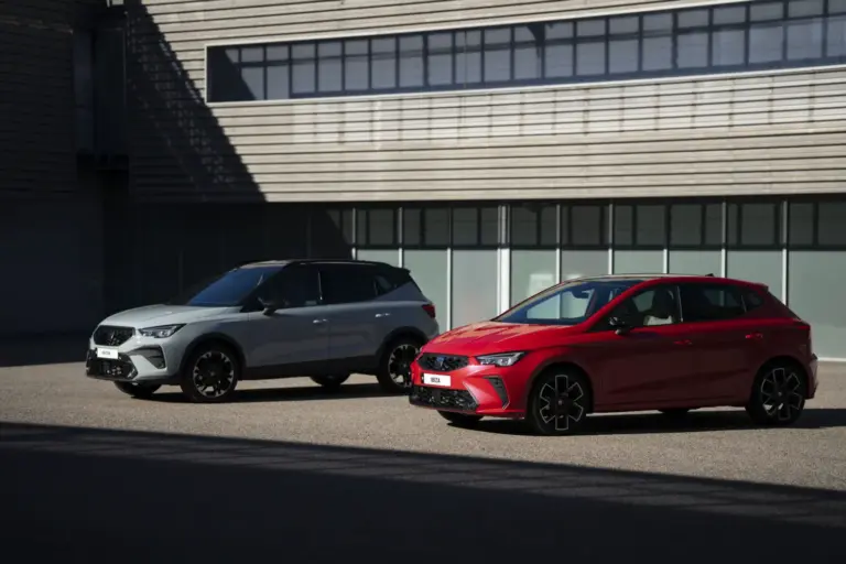 Los Seat Ibiza y Arona estrenan colores exclusivos Liminal y Oniric