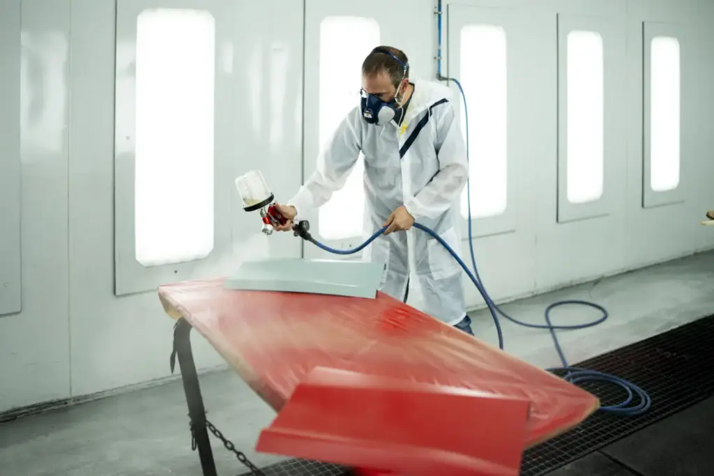 Seat incorpora dos tonalidades exclusivas a su gama: Liminal y Oniric, inspiradas en el mundo virtual. Estos colores, resultado de centenares de pruebas, visten las actualizaciones del Ibiza y el Arona con matices únicos.