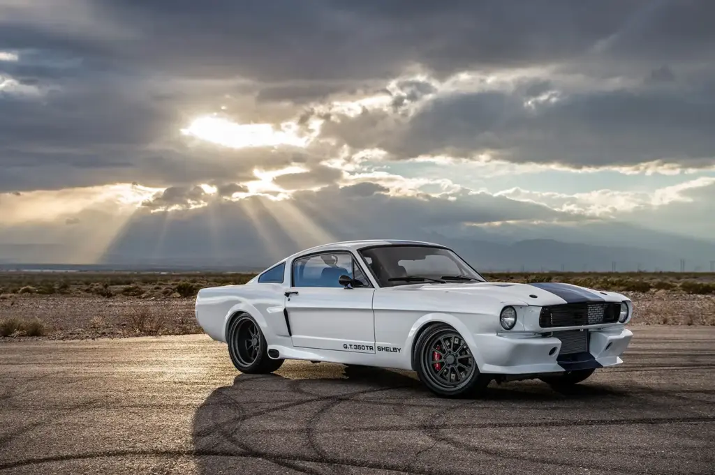 El Shelby GT350 de Trick Rides es un restomod con 700 CV
