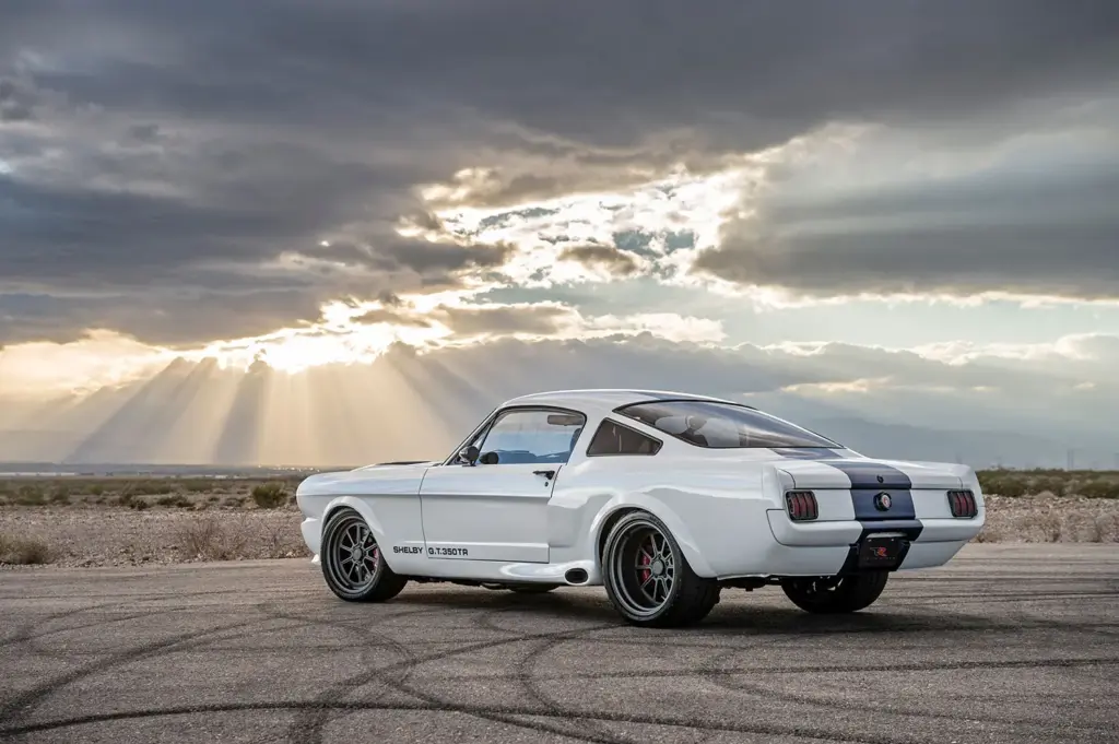 El Shelby GT350 de Trick Rides es un restomod con 700 CV
