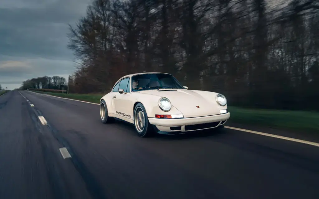 THEON DESIGN PORSCHE 911 1009 Motor16