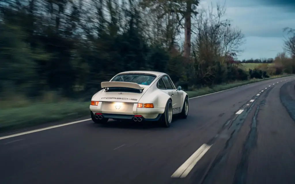 THEON DESIGN PORSCHE 911 1012 Motor16