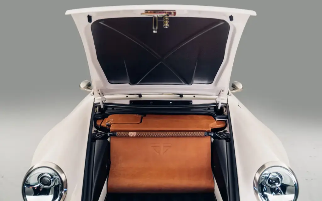 THEON DESIGN PORSCHE 911 979 Motor16